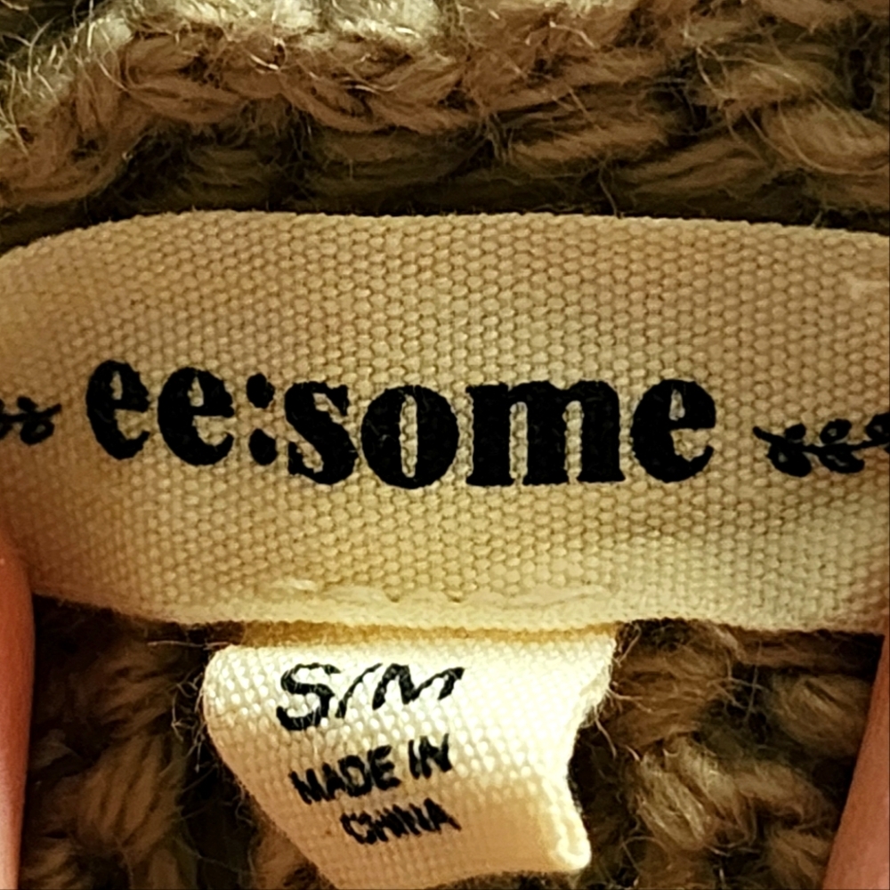 ee:some Women’s Comfy Open Front Oversized Cardigan Crochet-Size S\M- NWOT - Picture 3 of 4